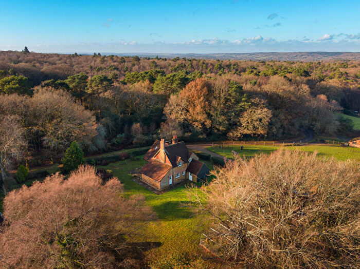 4 Bedroom Farm House To Rent In Abinger Common, Dorking, RH5