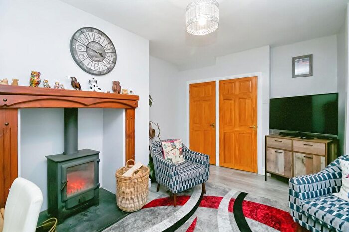 3 Bedroom Terraced House For Sale In Porthkerry Road, Barry, CF62