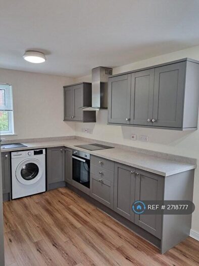 2 Bedroom Flat To Rent In Alma Wood Close, Chorley, PR7