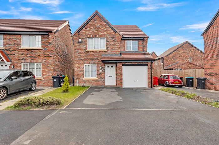 4 Bedroom Detached House For Sale In Chillingham Road, Winsford, CW7