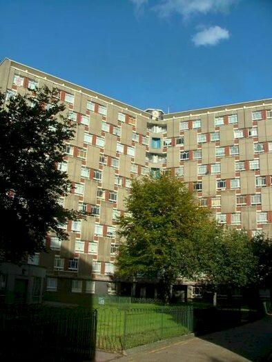 1 Bedroom Flat To Rent In Ravenscroft Street, E2