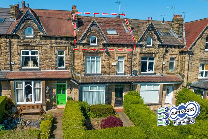 1 Bedroom Flat To Rent In Hollyshaw Lane, Crossgates, LS15