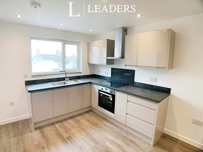 2 Bedroom Apartment To Rent In North Street, Bourne, Lincolnshire, PE10