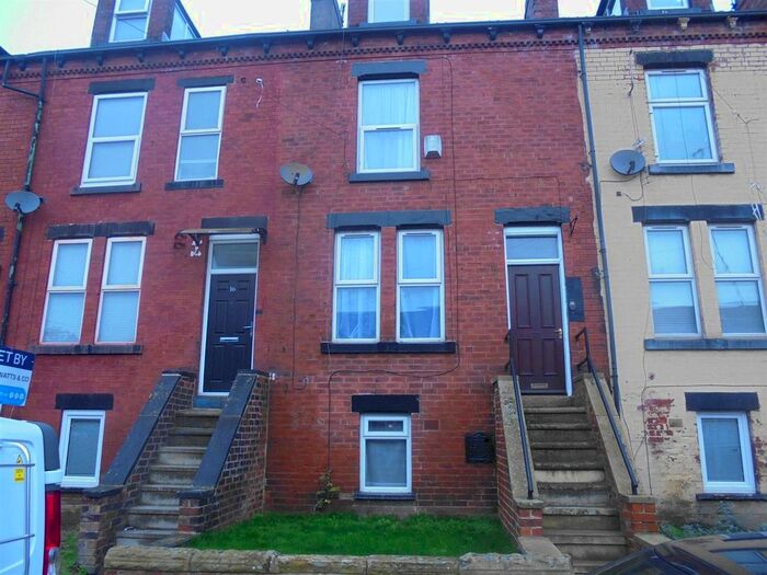 4 Bedroom Terraced House To Rent In Salisbury Grove, Armley, Leeds, LS12