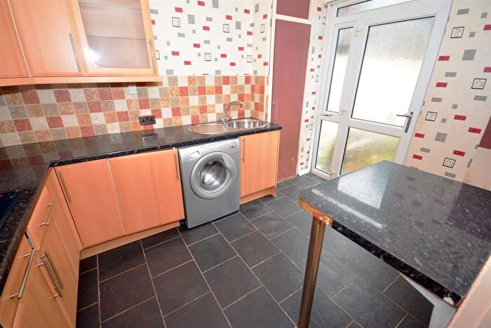 3 Bedroom End Of Terrace House To Rent In Awel Mor, Llanedeyrn, CF23