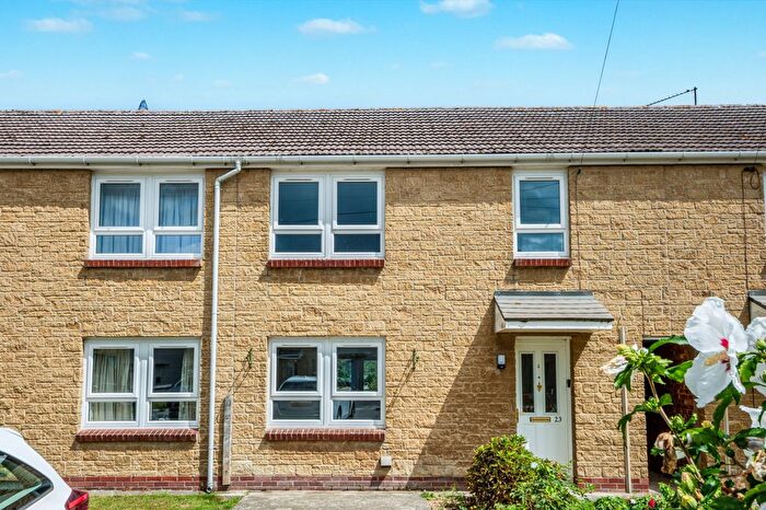 3 Bedroom Terraced House For Sale In Thurlocks, Tintinhull, Yeovil, BA22