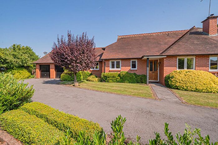 4 Bedroom Semi-Detached Bungalow For Sale In Catherines Close, Catherine-De-Barnes, B91