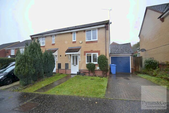 3 Bedroom Semi-Detached House To Rent In Edrich Way, Norwich, NR5