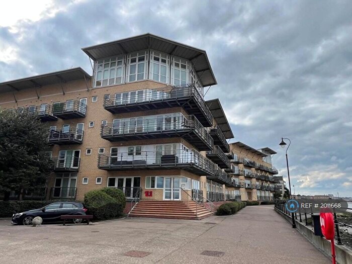 2 Bedroom Flat To Rent In Portland Place, Greenhithe, DA9