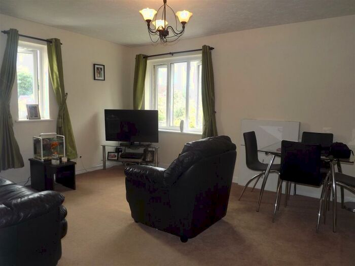 1 Bedroom Maisonette To Rent In Maidenbower, RH10