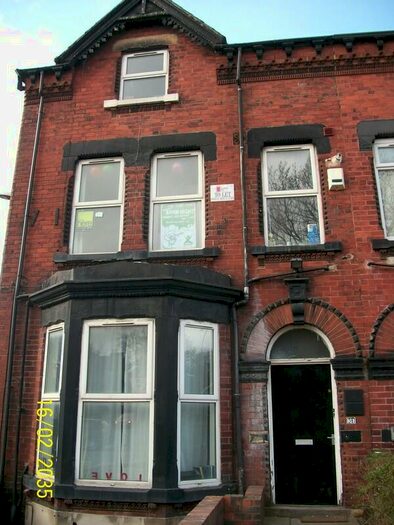 3 Bedroom Flat To Rent In Hyde Park Road, Hyde Park, Leeds, LS6