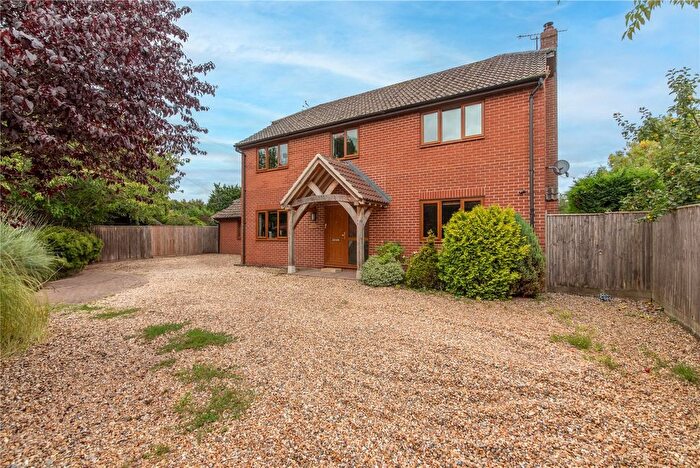 4 Bedroom Detached House For Sale In Worlds End, Beedon, Newbury, Berkshire, RG20