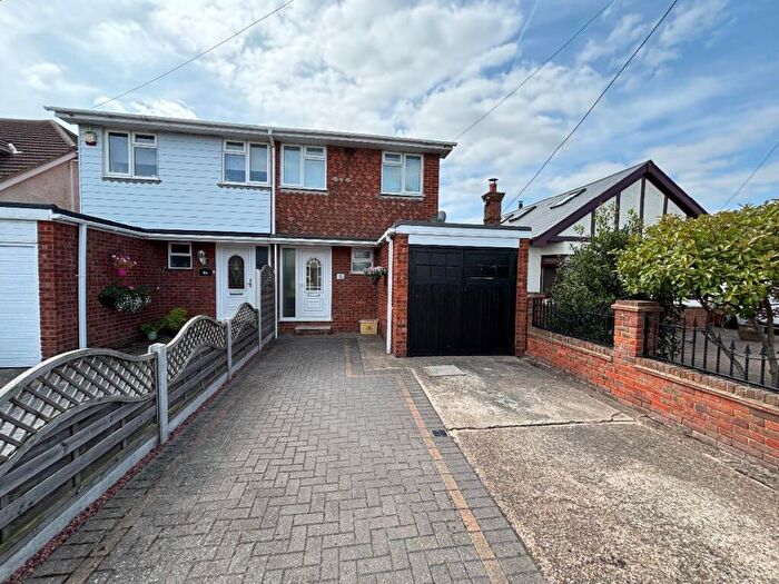 3 Bedroom Semi-Detached House To Rent In Southfalls Road, Canvey Island, SS8