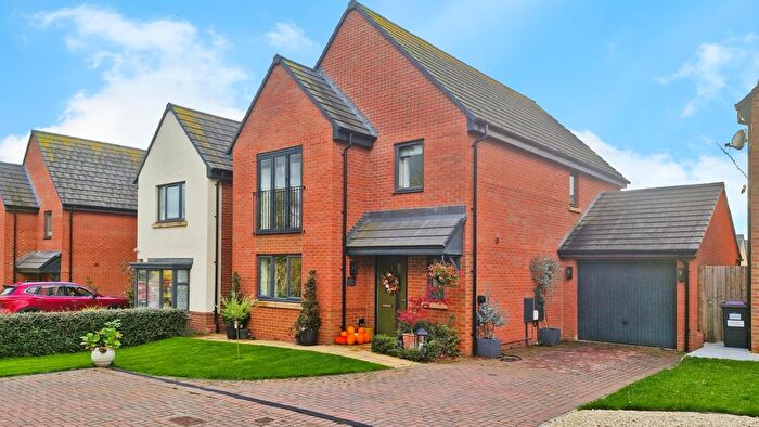 4 Bedroom Detached House For Sale In York Road, Telford, TF2