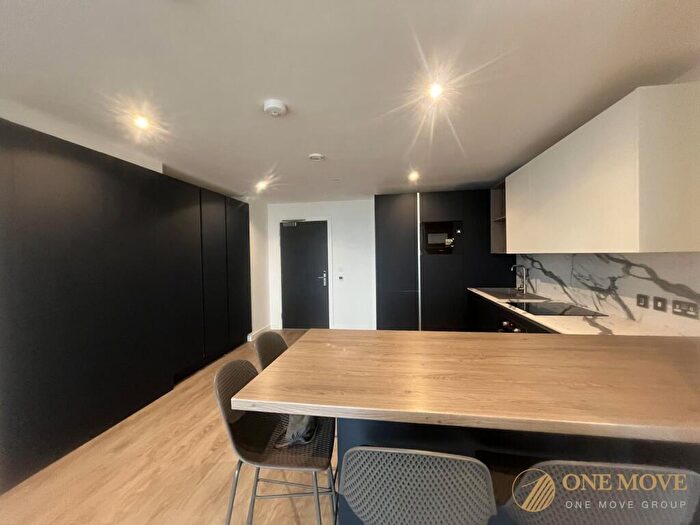 2 Bedroom Flat For Sale In New Bailey St, Salford, M3