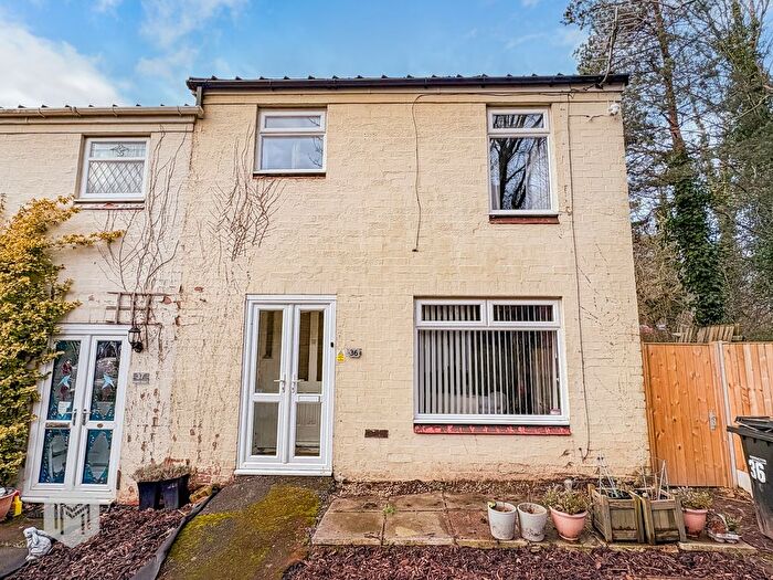 3 Bedroom End Of Terrace House For Sale In Heather Close, Birchwood, Warrington, Cheshire, WA3