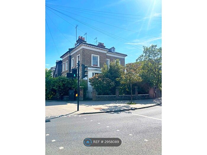 2 Bedroom Maisonette To Rent In Terrace Road, London, E9