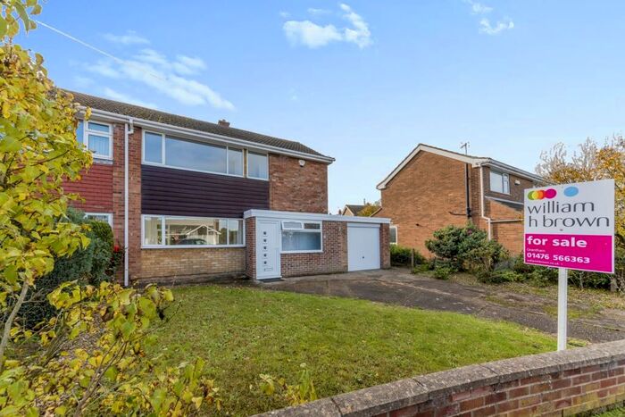 3 Bedroom House To Rent In Sandcliffe Road, Grantham, NG31