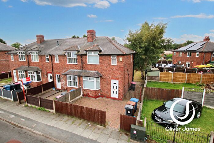2 Bedroom End Of Terrace House To Rent In Warwick Road, Cadishead, M44