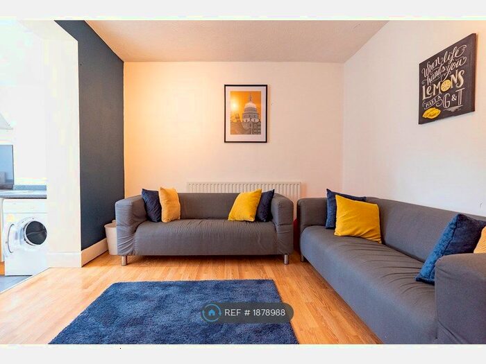 5 Bedroom Terraced House To Rent In Avenue Road, Southampton, SO14