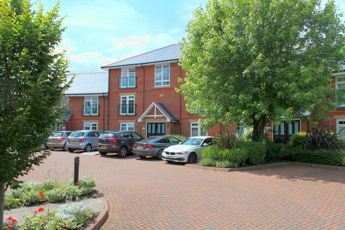 2 Bedroom Flat To Rent In Whetton Place, Egham, Surrey, TW20
