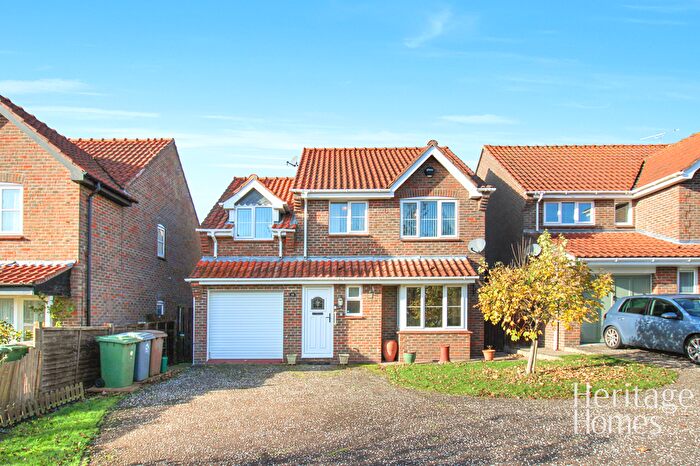 4 Bedroom Detached House For Sale In Oxcroft, Acle, Norwich, Norfolk, NR13
