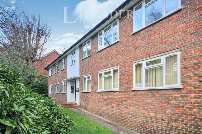2 Bedroom Flat To Rent In Beechbrook House, Lubbock Road, Chislehurst BR7
