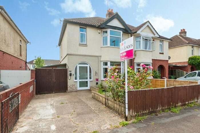 3 Bedroom Semi Detached House For Sale In Arnold Road, Eastleigh, SO50