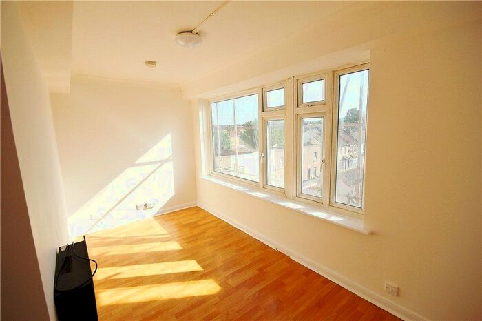 1 Bedroom Flat To Rent In London Road, Thornton Heath, CR7