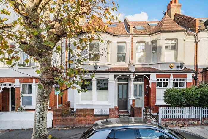 4 Bedroom Property For Sale In Brudenell Road, Tooting, SW17