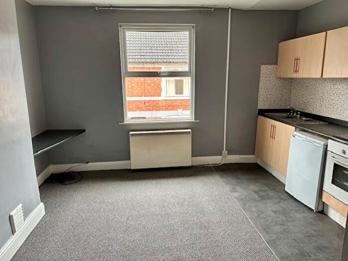 1 Bedroom Flat For Sale In Bath Road, Kettering, NN16