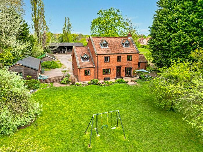 6 Bedroom Detached House For Sale In The Stables, Old Vicarage Lane, Monk Fryston, LS25