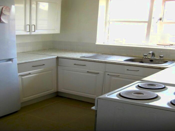 2 Bedroom Flat To Rent In Barnes House, John Williams Close, London, SE14