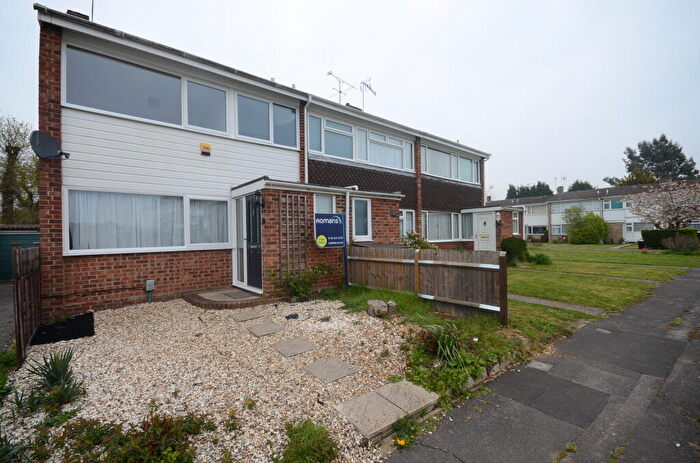 3 Bedroom Terraced House To Rent In Hanwood Close, Woodley, Reading, RG5