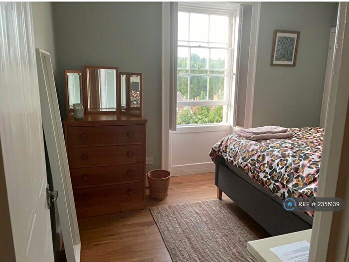 1 Bedroom Flat To Rent In Lambridge Place, Bath, BA1