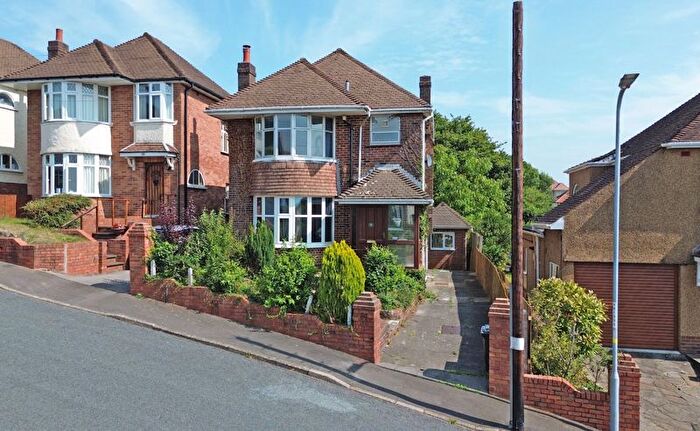 3 Bedroom Detached House For Sale In Detached House Amp; Annexe, Redbrook Road, Newport, NP20