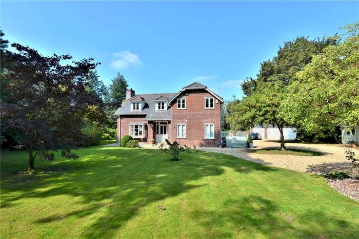 4 Bedroom Detached House For Sale In Hale Purlieu, Hale, Fordingbridge, Hampshire, SP6