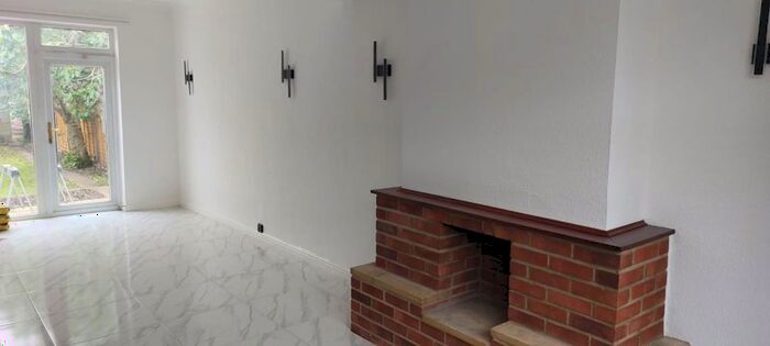 3 Bedroom End Of Terrace House To Rent In Gantshill Crescent, Ilford, IG2