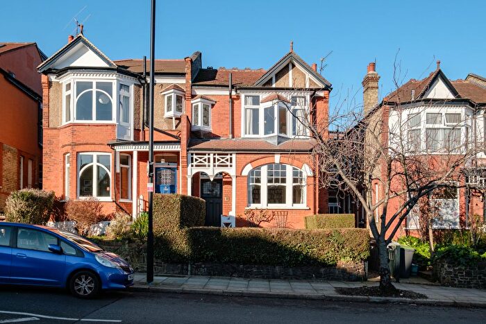 4 Bedroom Terraced House For Sale In Cranley Gardens, London, N10