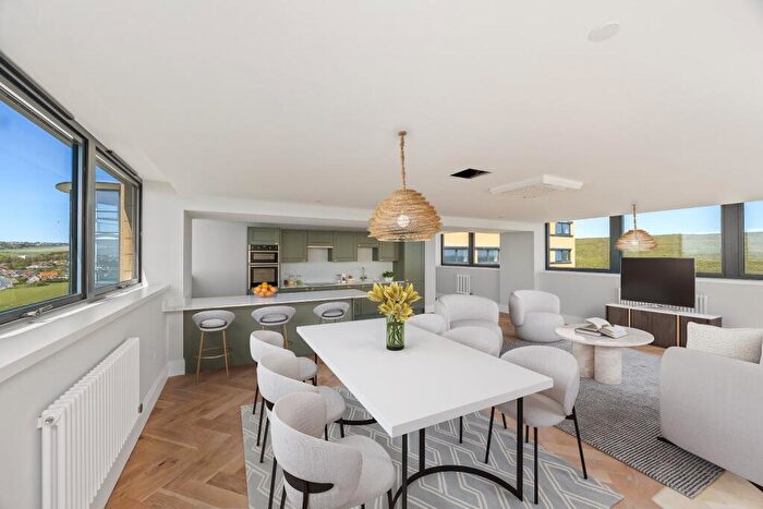 3 Bedroom Apartment For Sale In Cliffs Point, Greenways, Ovingdean, Brighton, BN2