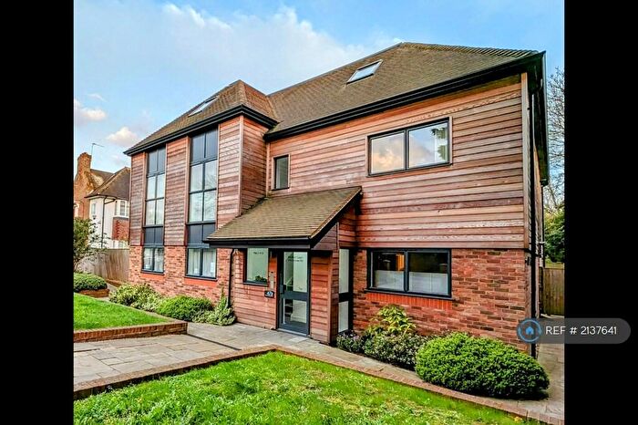 2 Bedroom Flat To Rent In Braeburn Court, London, N14