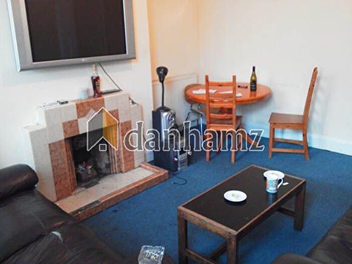 3 Bedroom Property To Rent In Brudenell Street, Hyde Park, Leeds, LS6