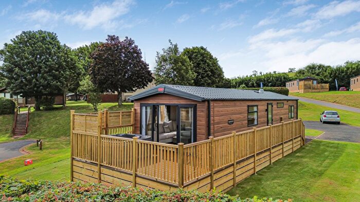 2 Bedroom Lodge For Sale In Devon Hills, Totnes Road, TQ4