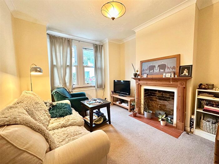 1 Bedroom Flat To Rent In Ashley Road, Wimbledon, SW19
