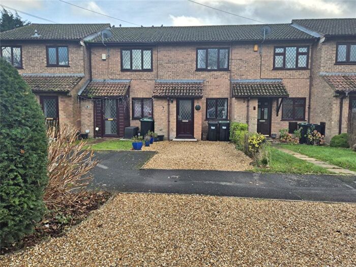 2 Bedroom Terraced House For Sale In Ash Tree Close, New Milton, Hampshire, BH25