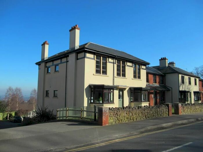 2 Bedroom Flat To Rent In Scotland House, Cowleigh Road, Malvern, Worcestershire, WR14