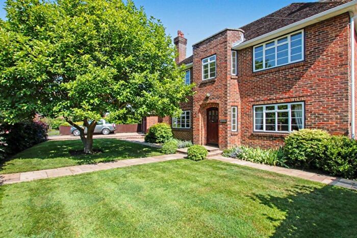6 Bedroom Detached House For Sale In West Farm Avenue, Ashtead, KT21