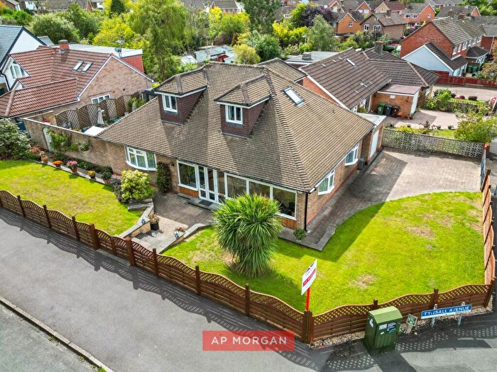 4 Bedroom Bungalow For Sale In Tynsall Avenue, Webheath, Redditch, Worcestershire, B97