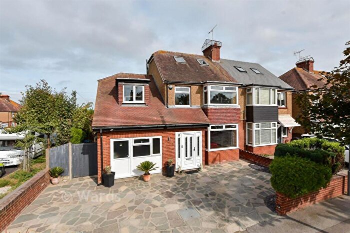 4 Bedroom Semi Detached House For Sale In Garrard Avenue, Margate, Kent, CT9