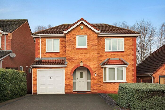 4 Bedroom Detached House For Sale In Spencelayh Close, Wellingborough, NN8